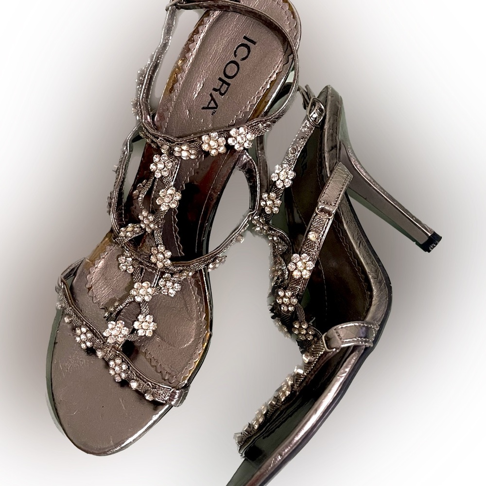Icora Rhinestone Ankle Wrap Stilettos size 9